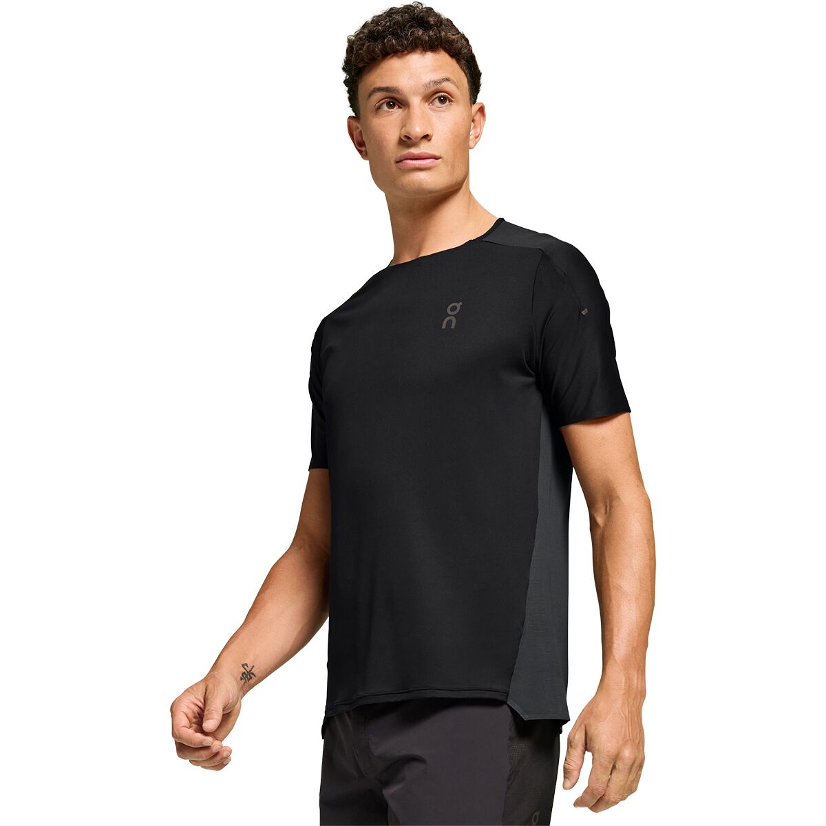 Image of On Performance T-Shirt - Men's Black/Eclipse, M
