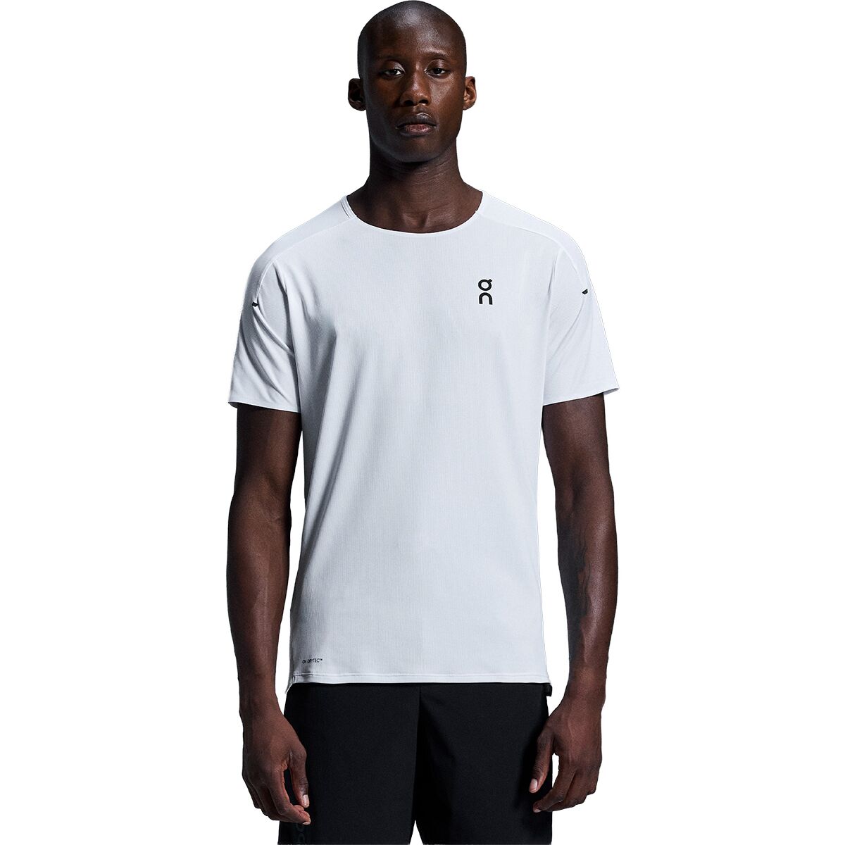 Image of On Performance T-Shirt - Men's White/Silver, XL