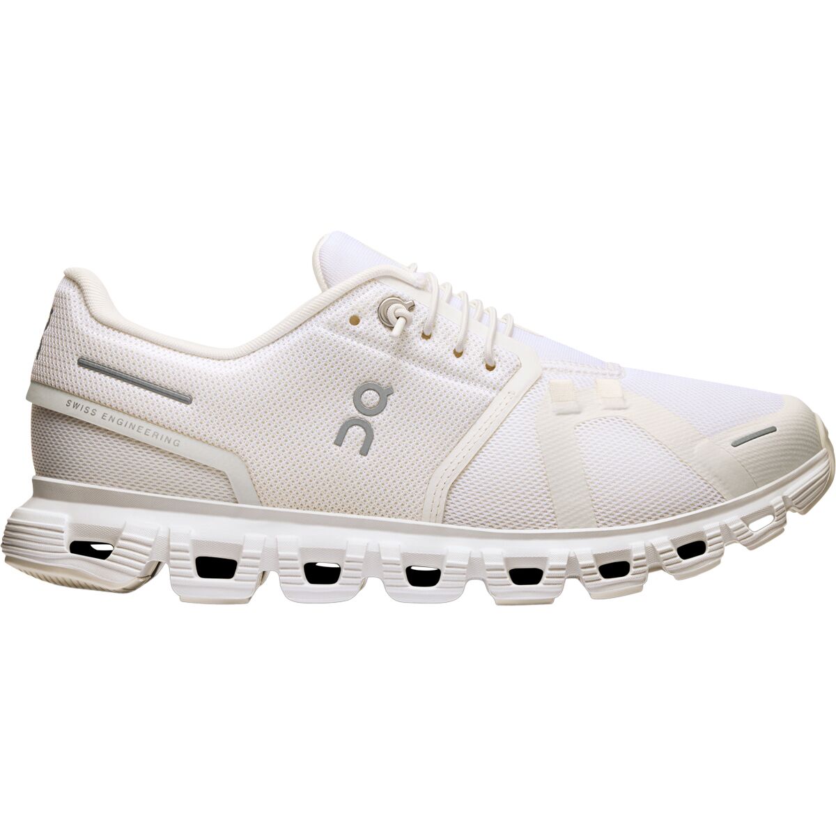 Image of On Cloud 6 Shoe - Women's White/White, 6.5