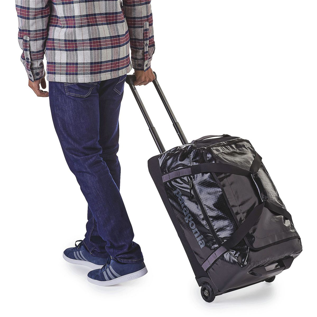 patagonia headway 70l duffel bag 4272cu in Black Hole Duffel, Black w/Black film laminate and lined with 3.3 Black Hole Duffel 70L -