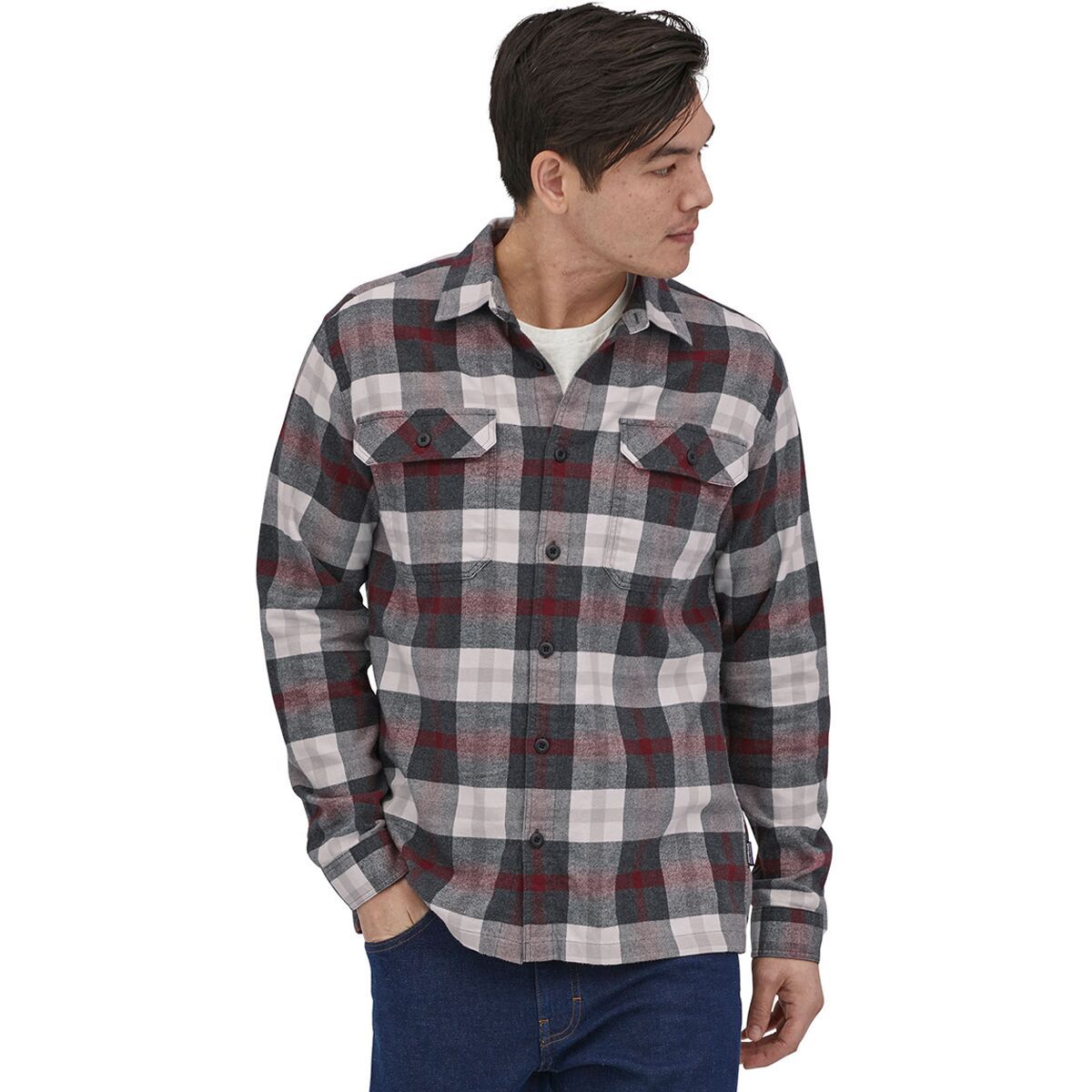 Patagonia Organic Cotton MW Long-Sleeve Fjord Flannel Shirt - Men's Forage: Ink Black, L