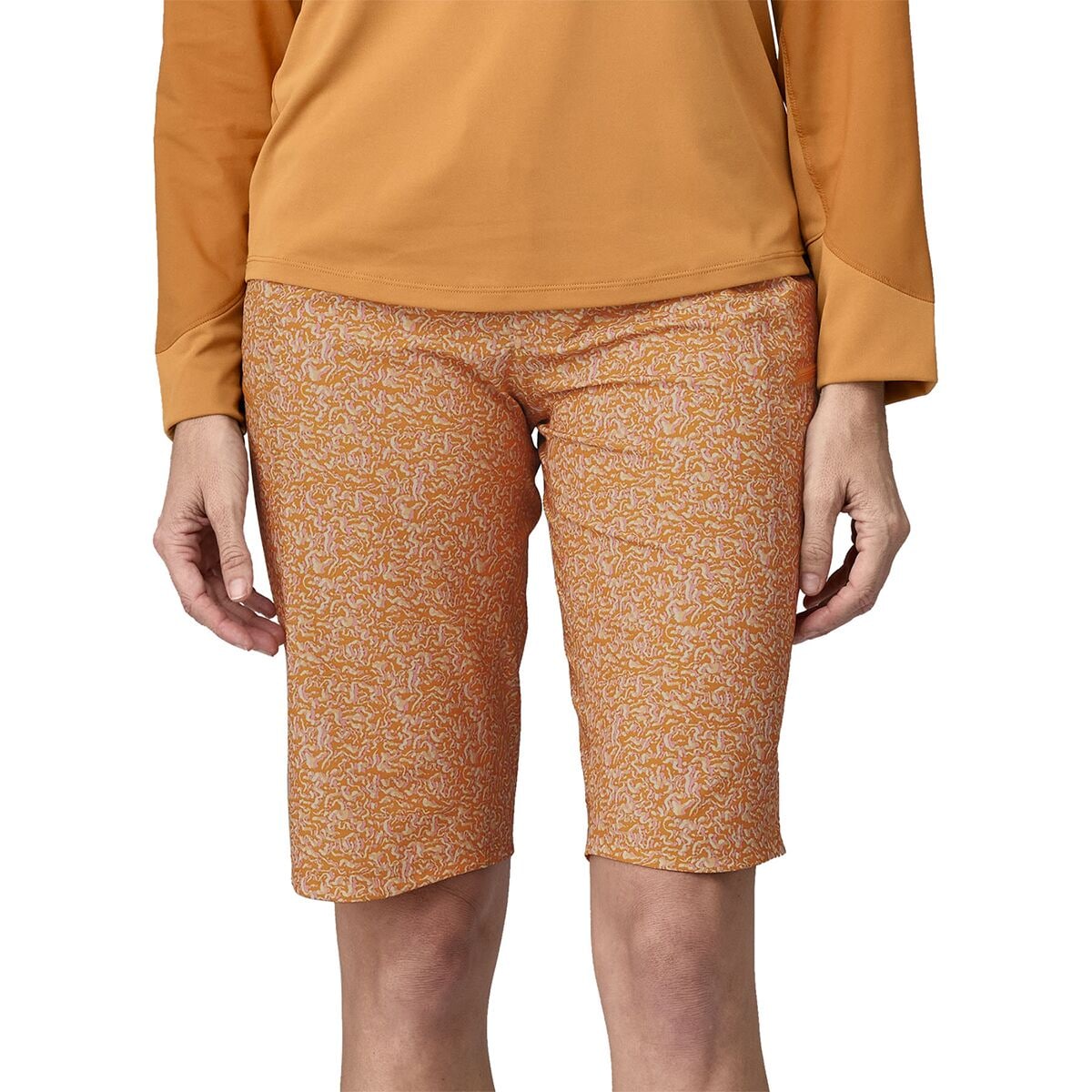 Image of Patagonia Dirt Roamer 11.75in Bike Short - Women's Sea Texture/Golden Caramel, 10