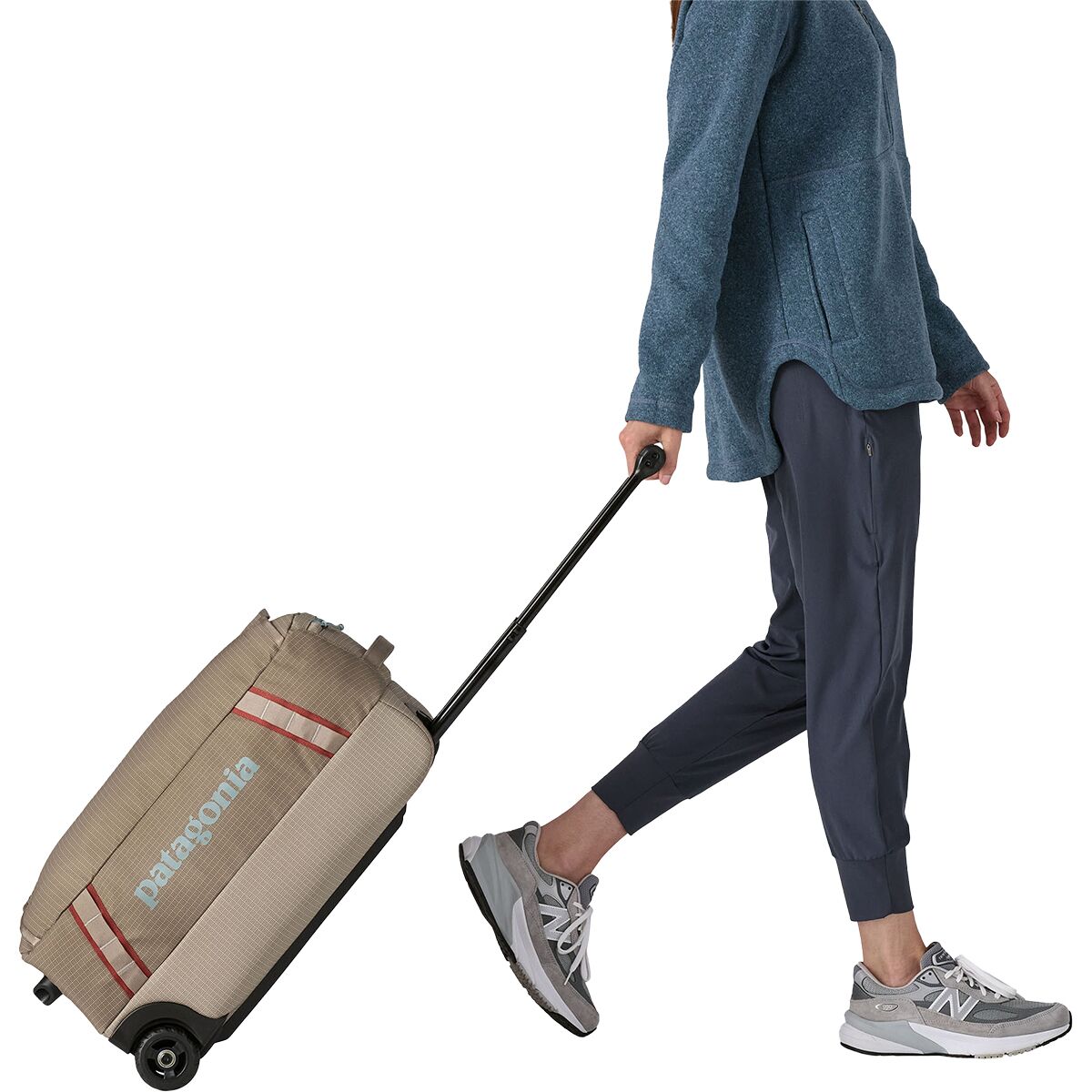 Patagonia Black Hole 40L Wheeled Duffel - Travel Patagonia Black Hole 40L Wheeled Duffel - Travel
