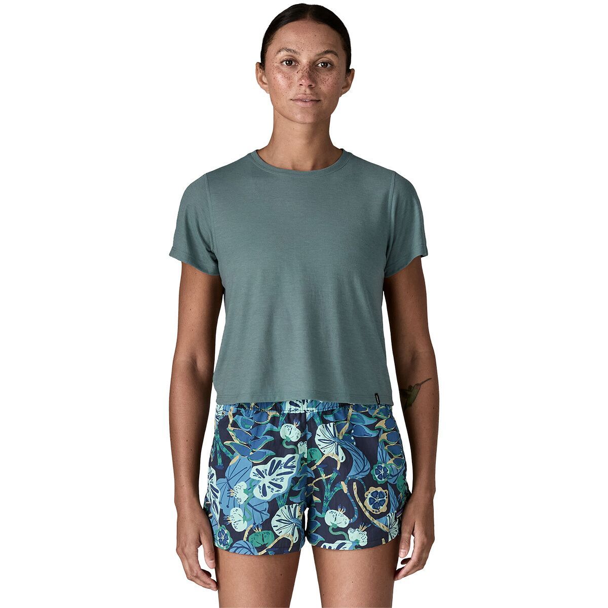 Image of Patagonia Short-Sleeve Capilene Cool Trail Cropped Shirt - Women's Blue Sage, L