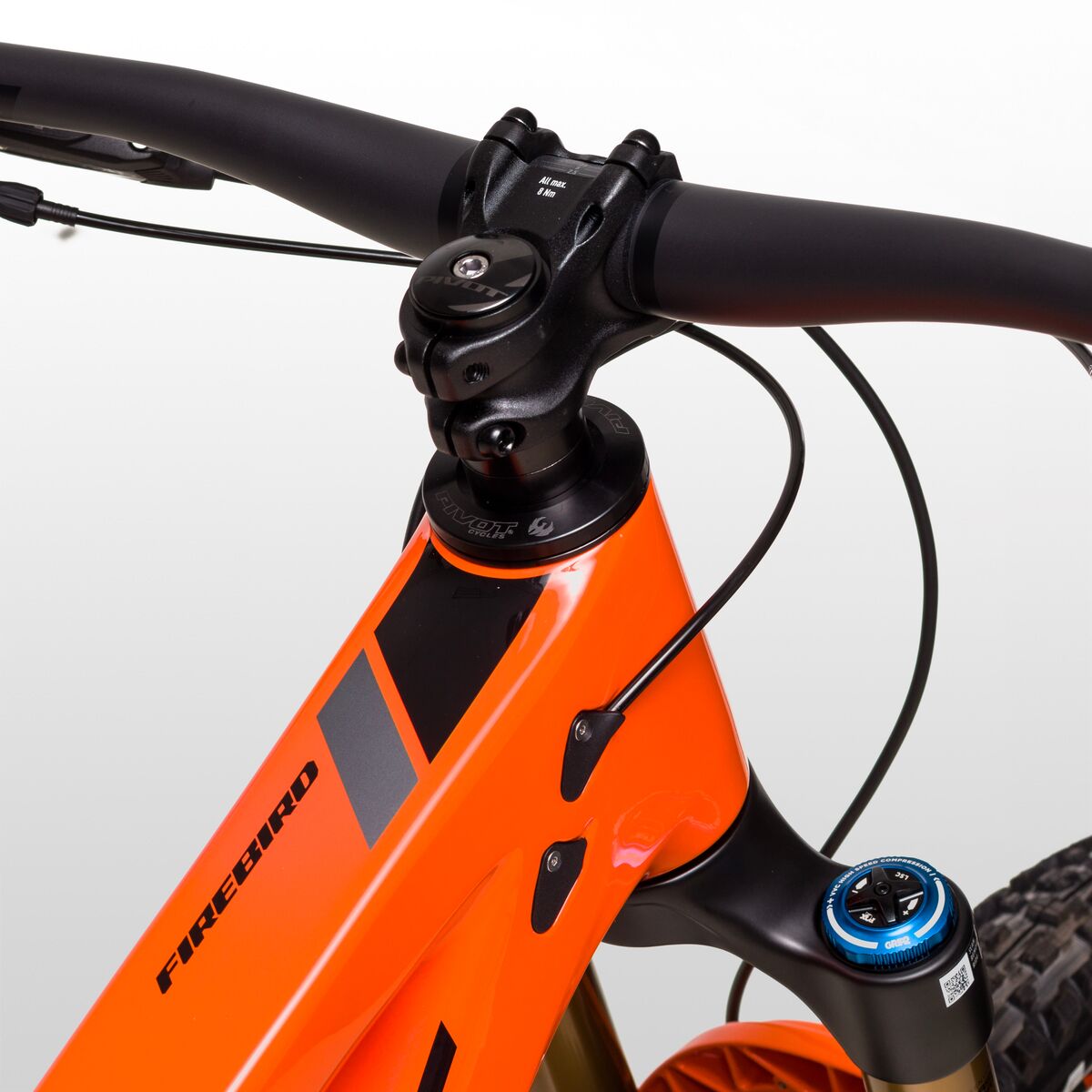 Pivot Firebird Pro X01 Eagle DHX2 Carbon Wheel Mountain Bike Bike