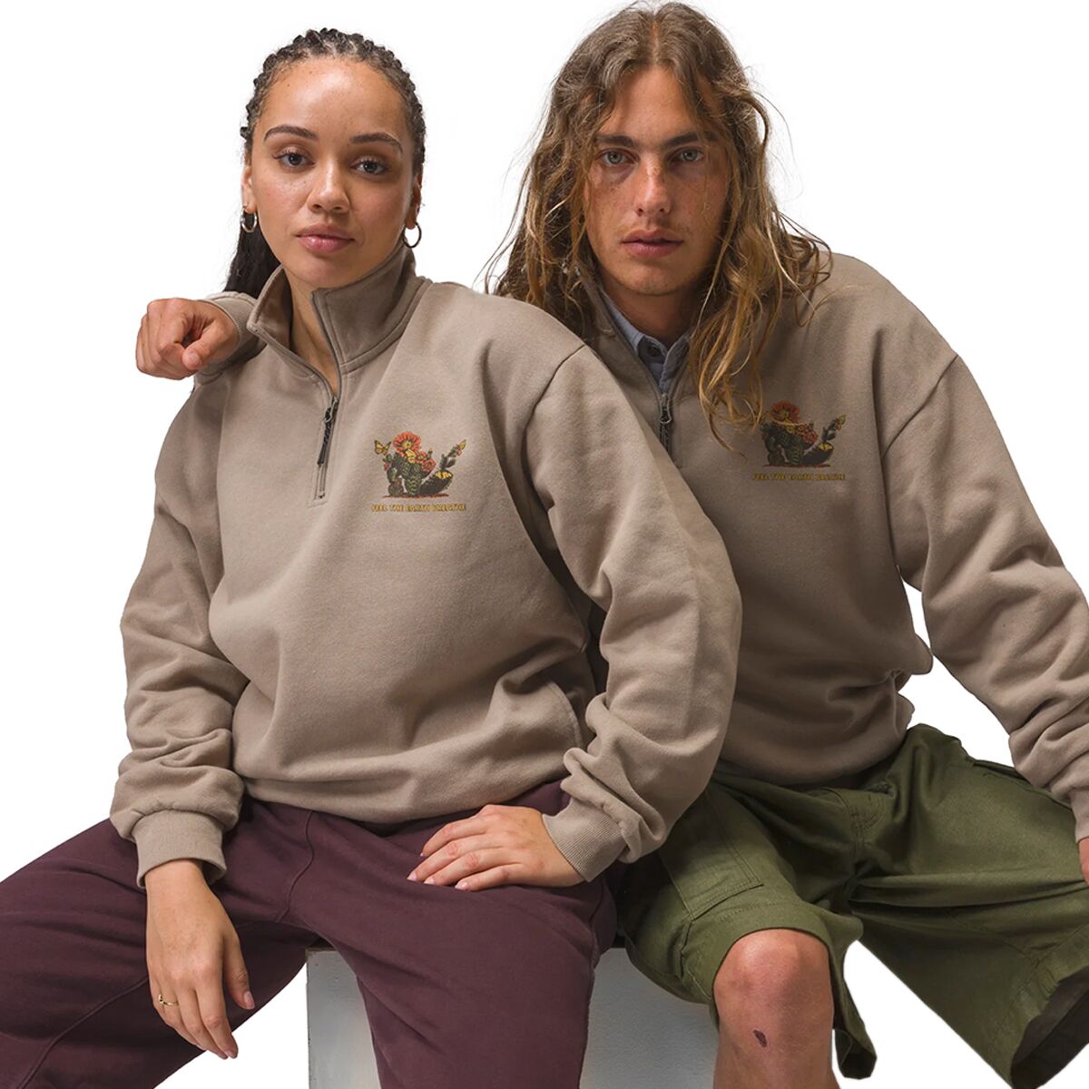 Parks Project Parks Project Feel The Earth Breathe Butterfly 1/4-Zip Fleece Pullover Mushroom Grey, XL