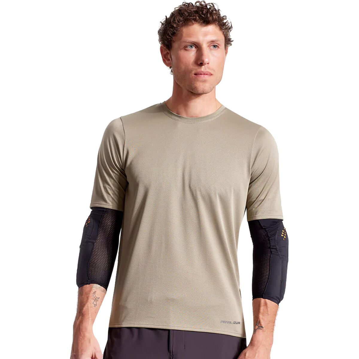 Image of PEARL iZUMi Summit Short-Sleeve Jersey - Men's Gravel, S