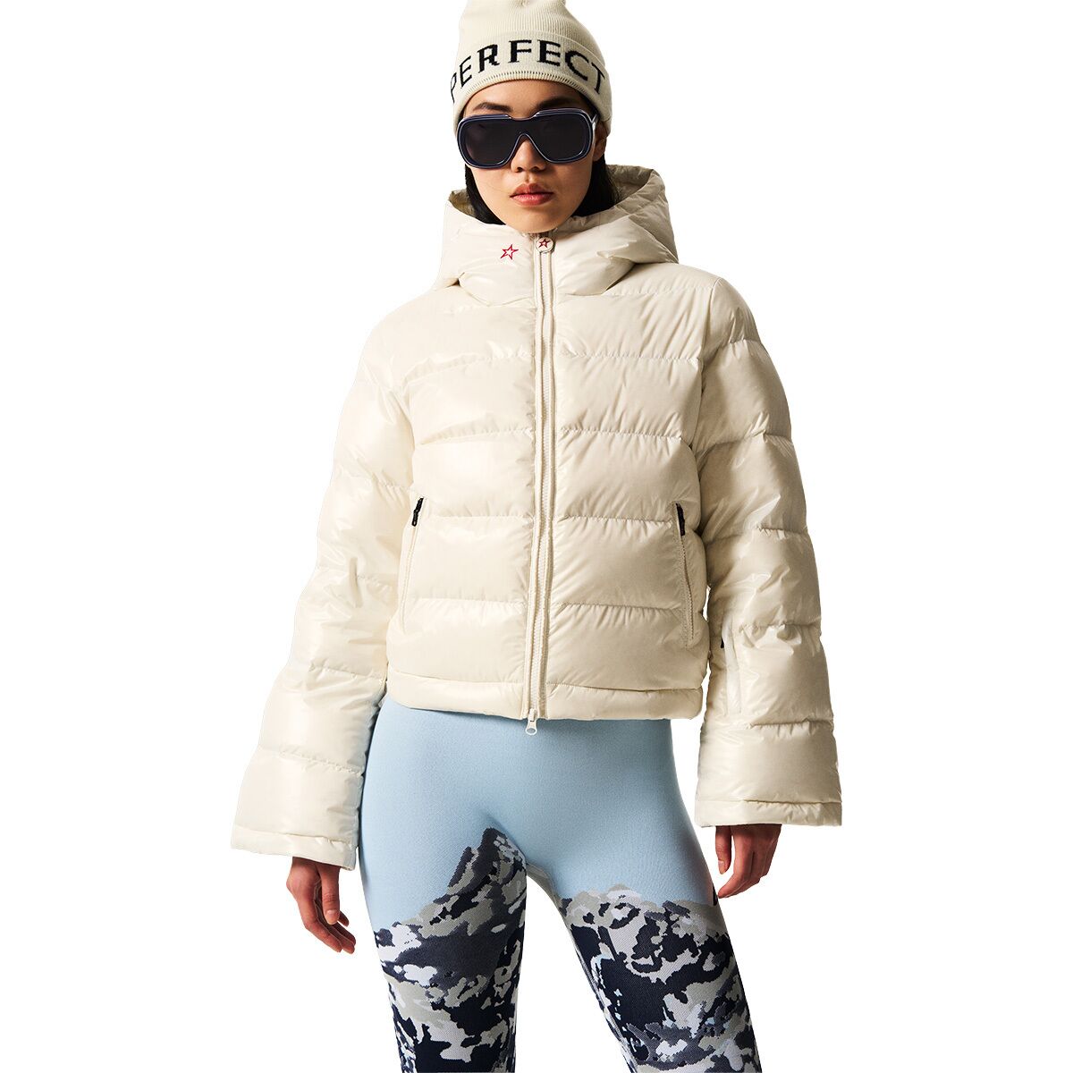 Image of Perfect Moment Polar Flare Ski Jacket III - Women's Snow White, L