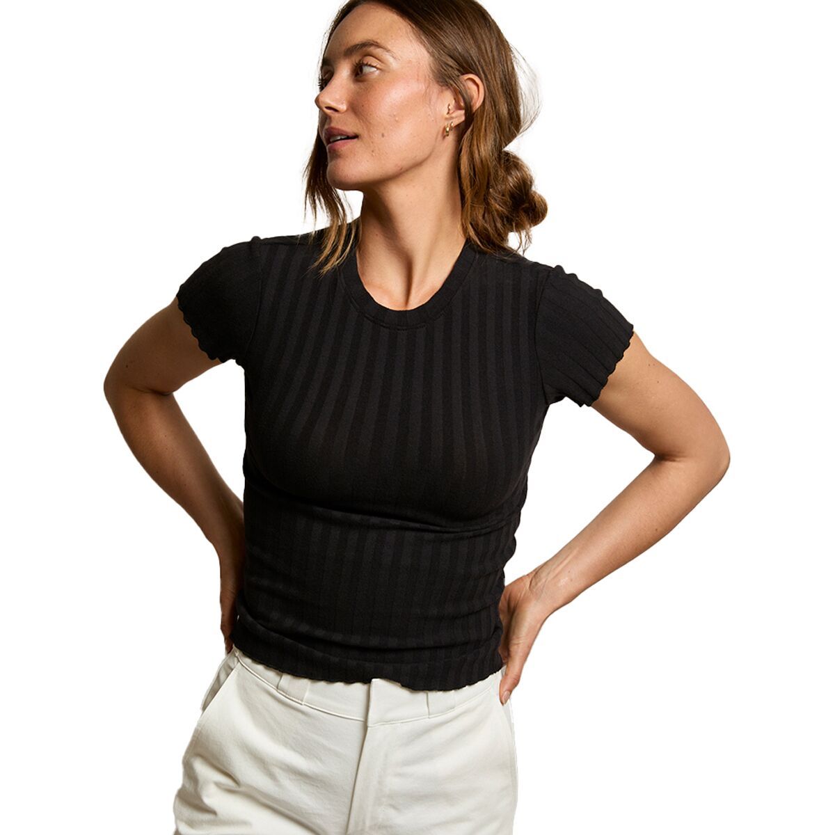 Image of perfectwhitetee Suri Ribbed Crewneck T-Shirt - Women's True Black, L