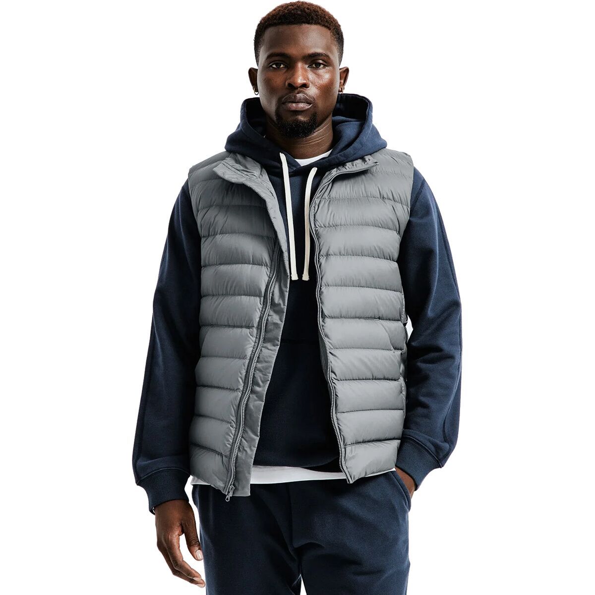 Image of Reigning Champ Lightweight Taffeta Warm Up Vest - Men's Carbon, XL