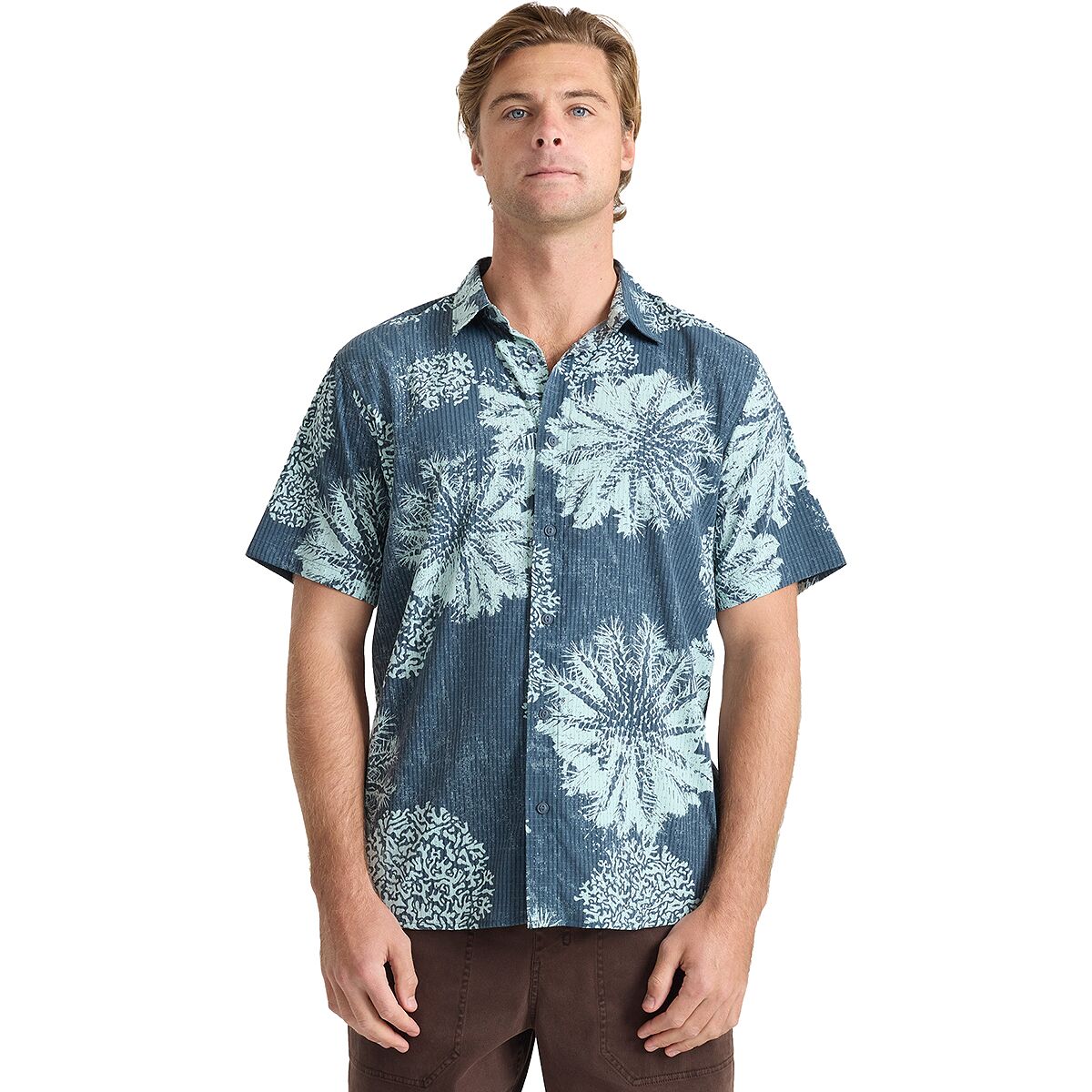 Image of Roark Bless Up Short-Sleeve Shirt - Men's Navy Pukpulko, M