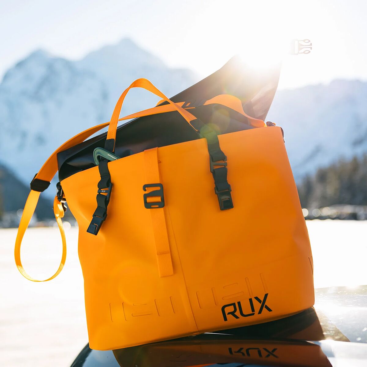 Rux Waterproof 25L Bag - Travel