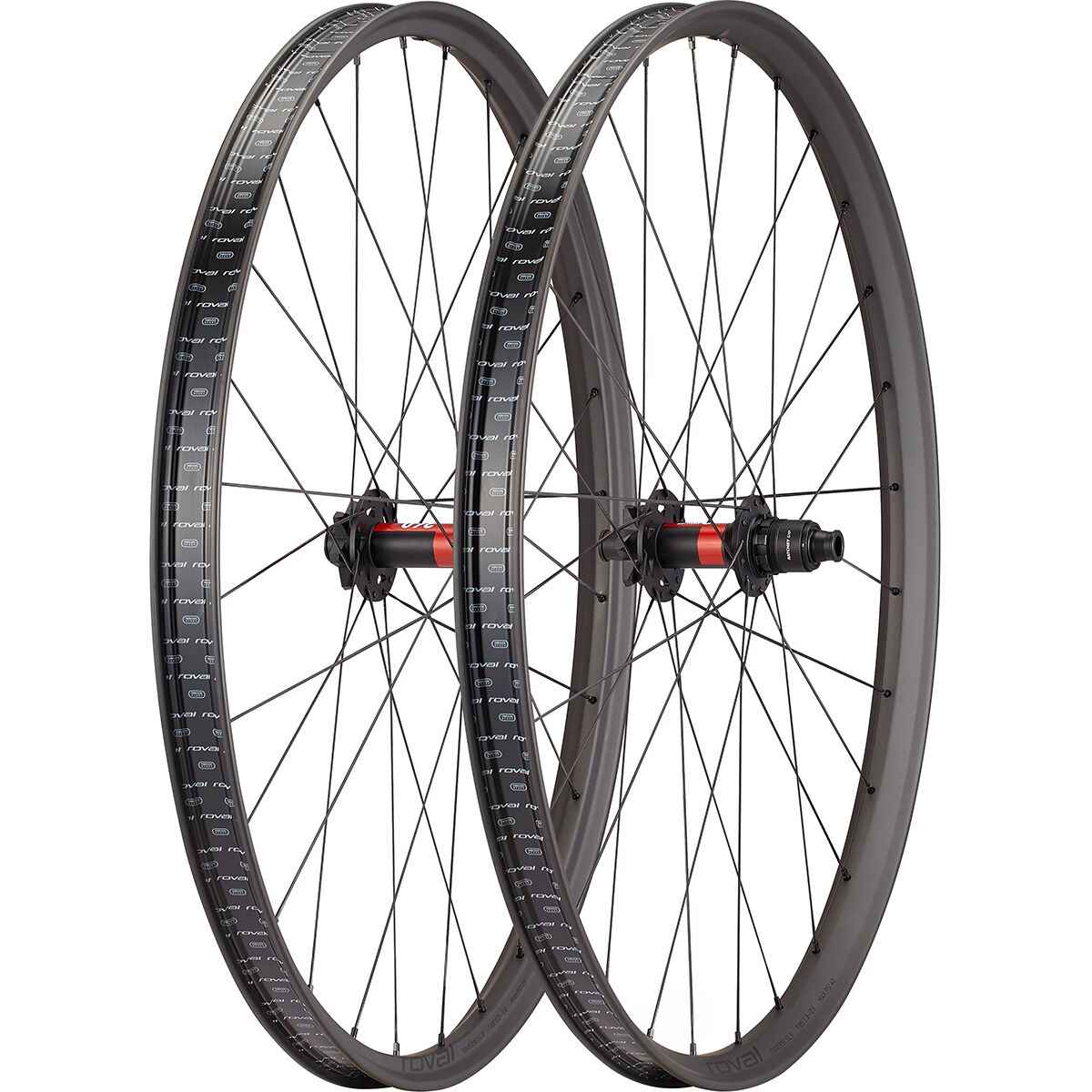 Image of Roval Traverse SL Hydra II 6B 29in Carbon Boost Wheel Carbon/Satin Black, 28h, Front