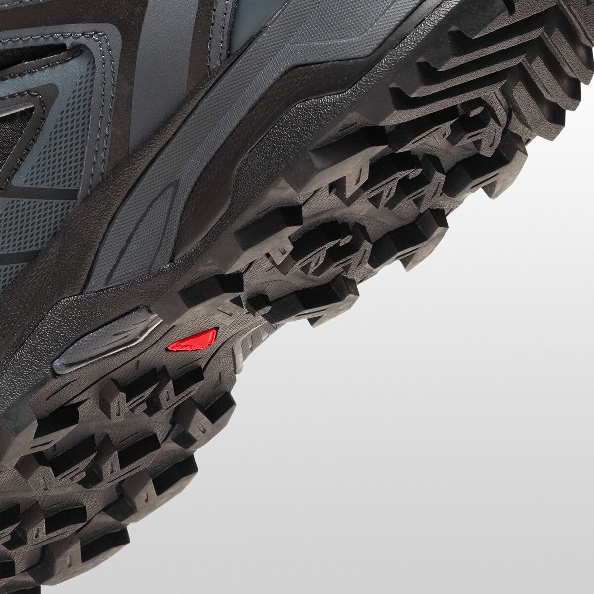 Salomon X Ultra 3 Mid GTX Hiking Boot 