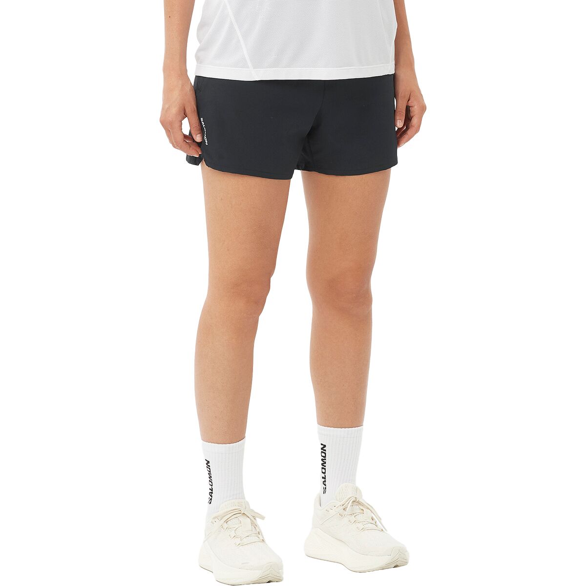 Image of Salomon Shakeout 4in Short - Women's Deep Black, L