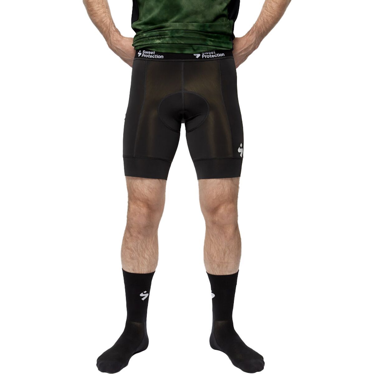 Image of Sweet Protection Hunter Roller Short - Men's Black, M
