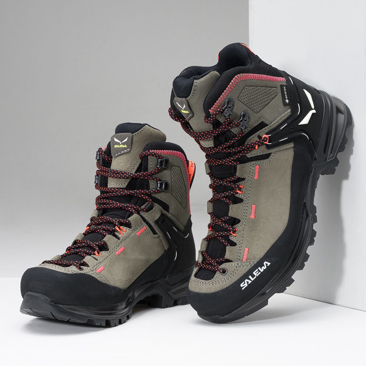 salewa mtn trainer mid gtx