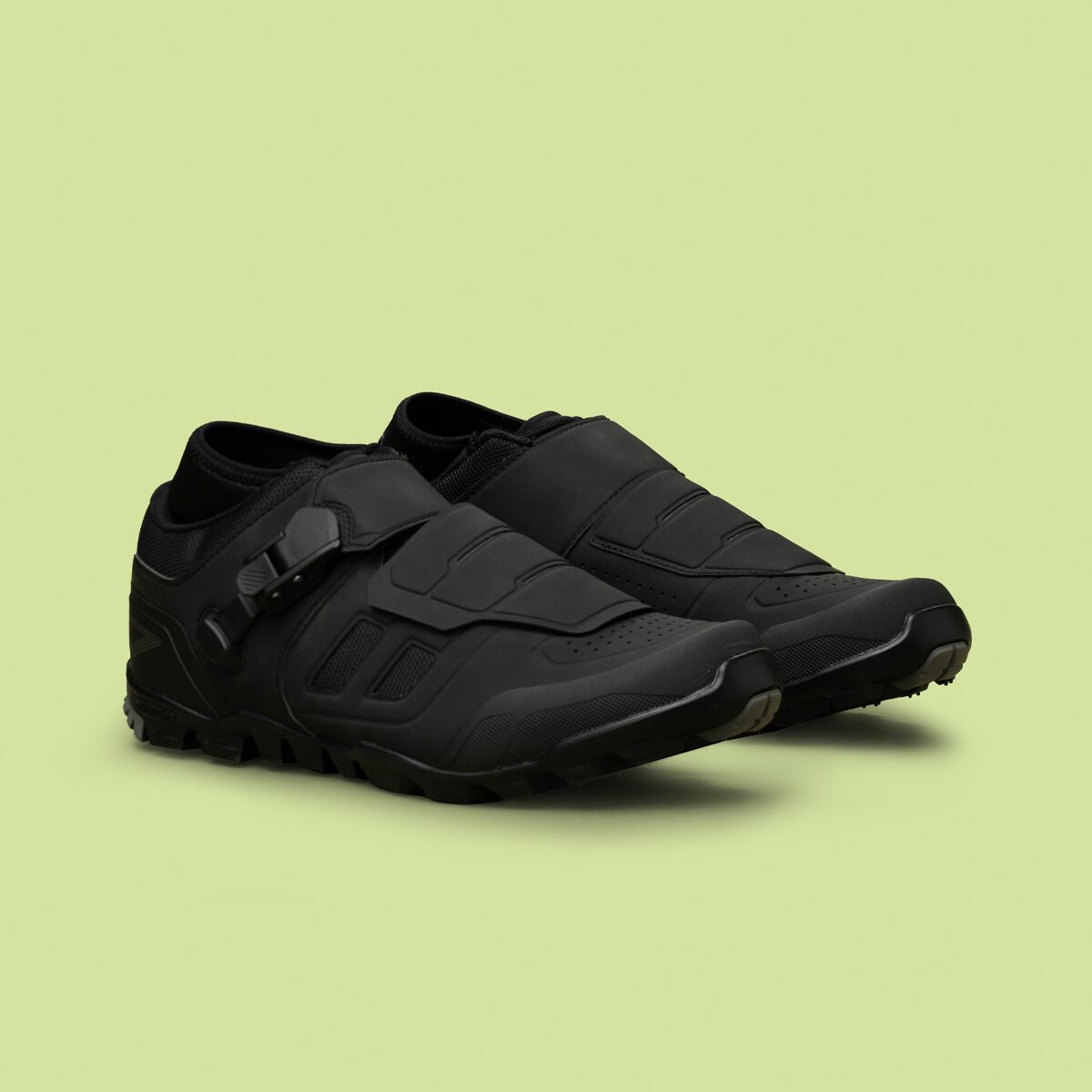 Shimano ME702 Cycling Shoe Men s Bike