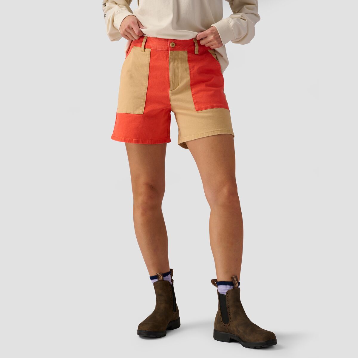 Stoic Venture Patch Pocket Short - Women's Tigerlily/Taos Taupe, 6