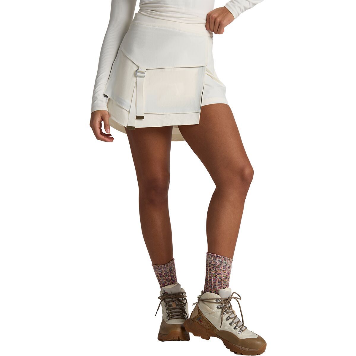 Image of Seniq Trailmix Cargo Skort - Women's Dew, M