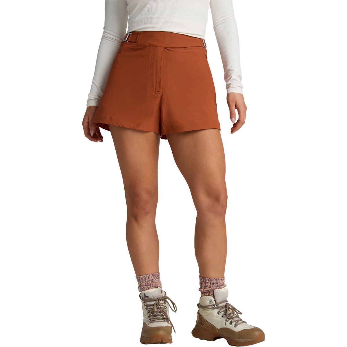 Image of Seniq Trailmix Short - Women's Chai, L
