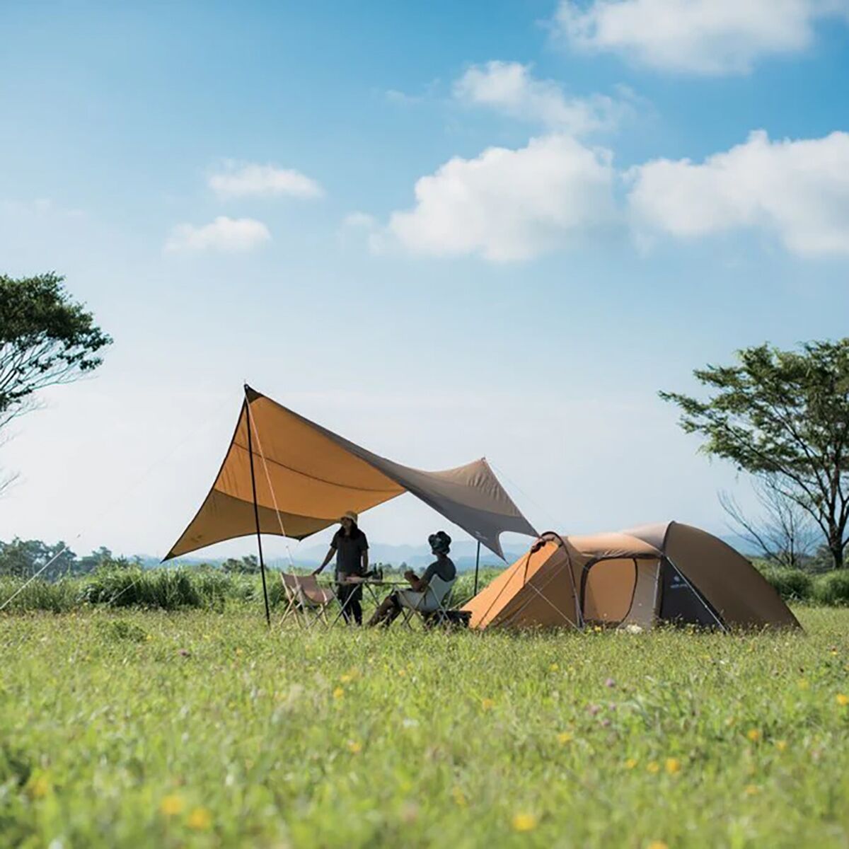 Snow Peak Amenity Dome L - Hike & Camp