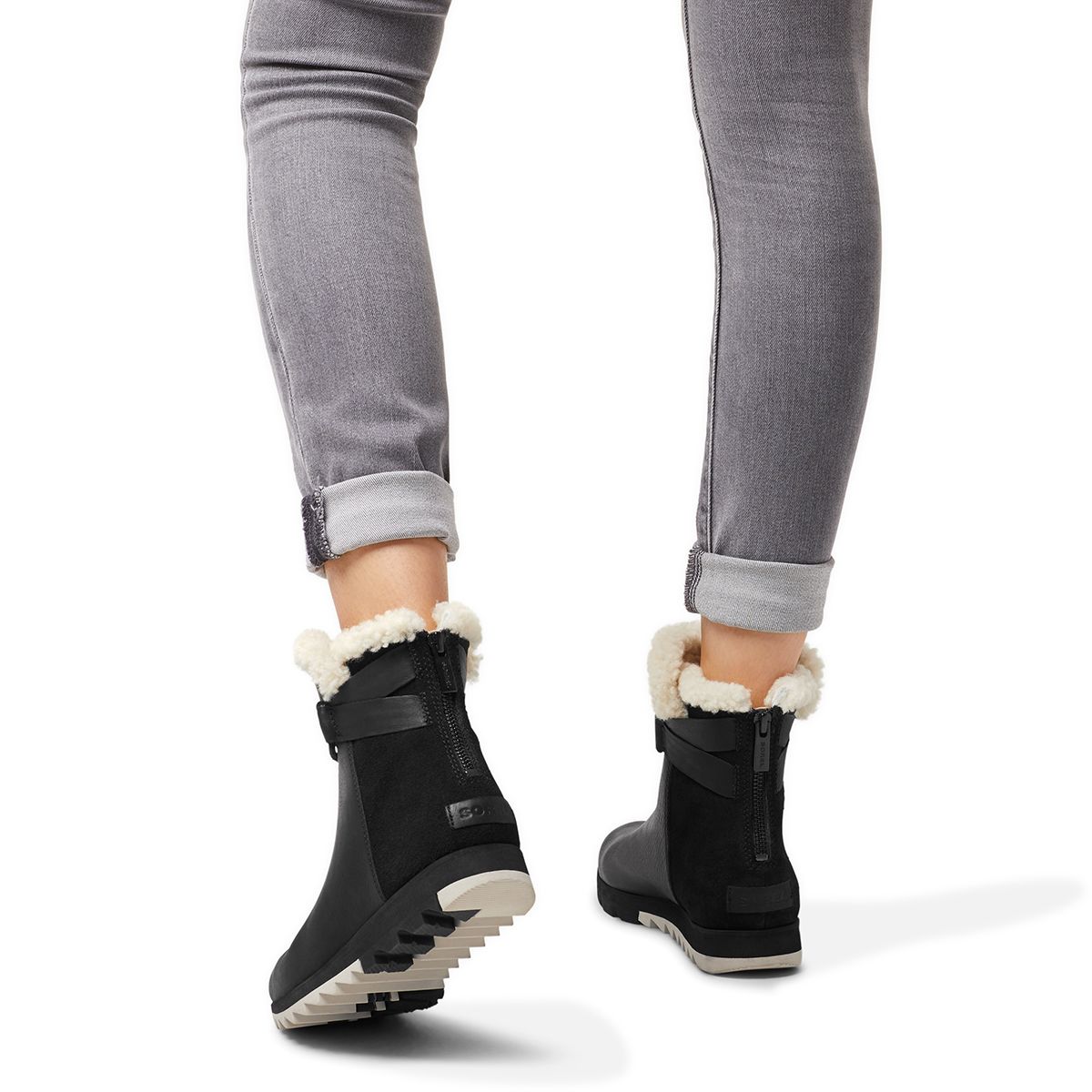 sorel harlow bootie cozy