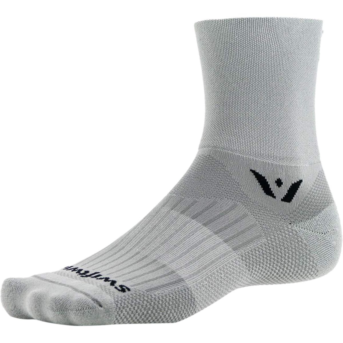 Image of Swiftwick Aspire Quarter Crew High Sock Pewter, S