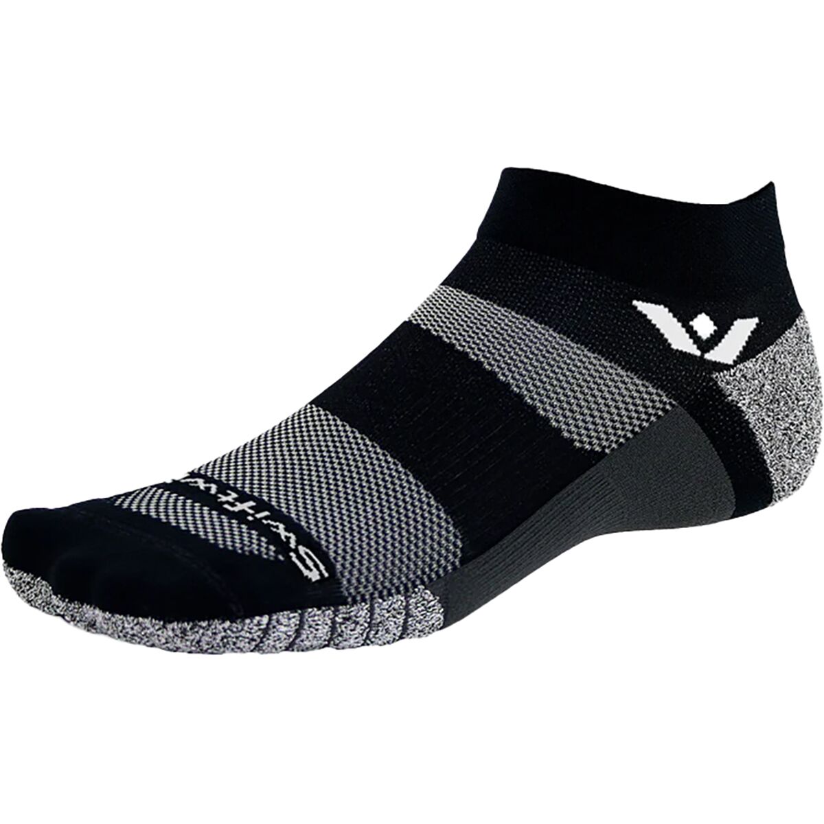 Image of Swiftwick Flite XT Ankle Sock Black, M
