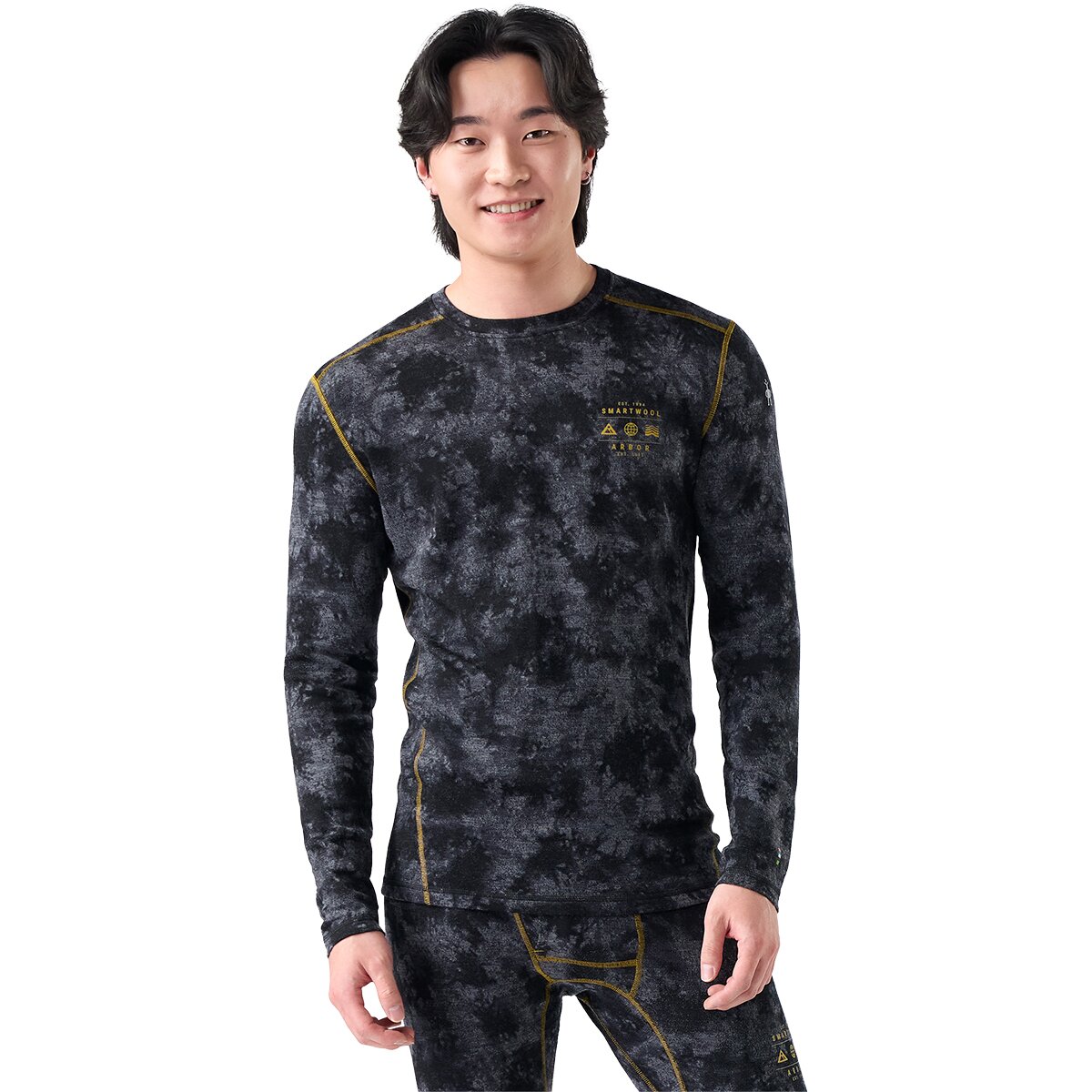 Image of Smartwool Merino 250 Baselayer Crew - Men's Black Tie Dye/Honey Gold, M