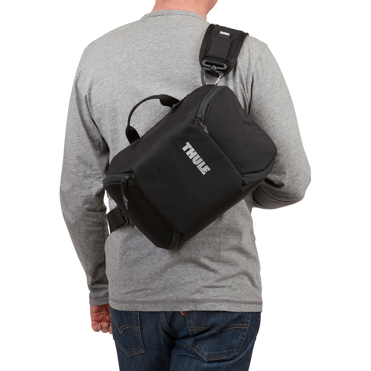 Thule バックパック Covert Camera Backpack 24L 719n50X1-wL