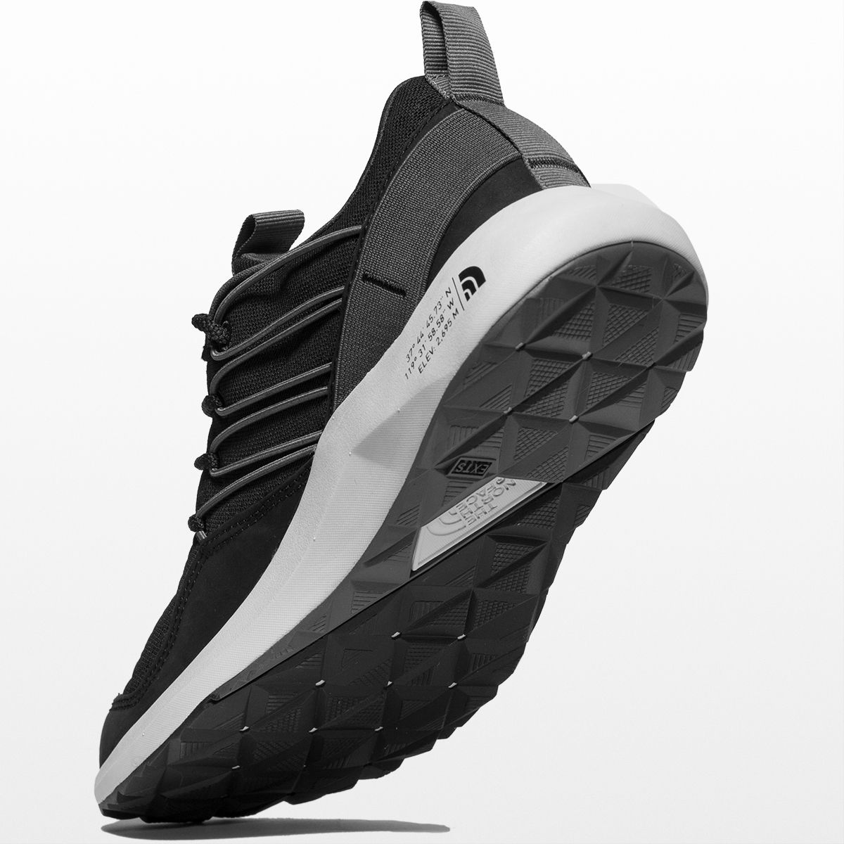 The North Face Surge Pelham LS Shoe 