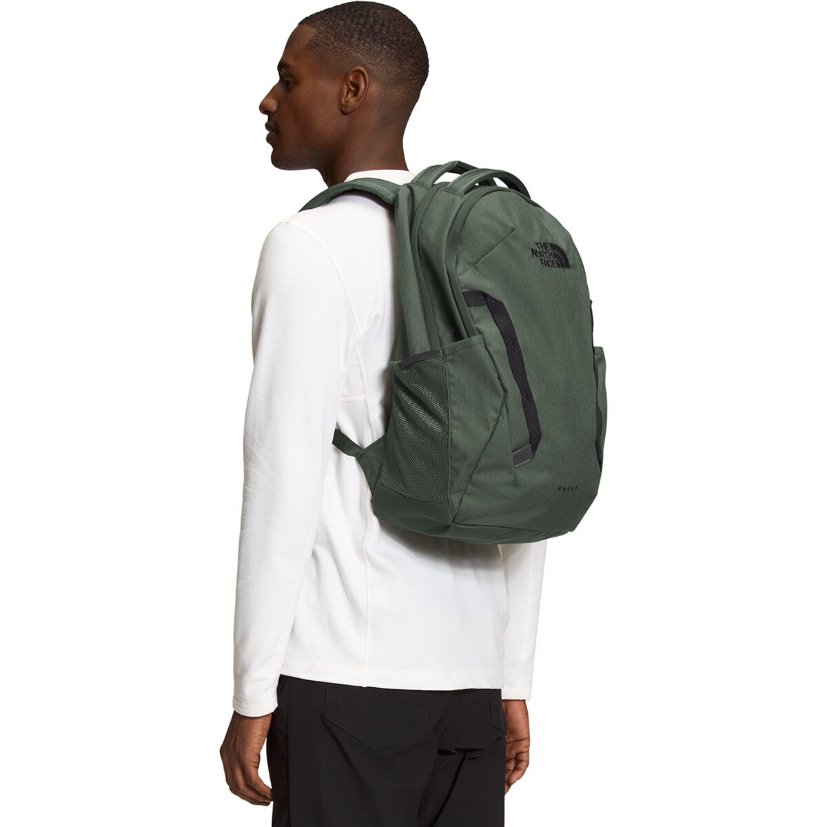 The North Face Vault 26L Backpack 