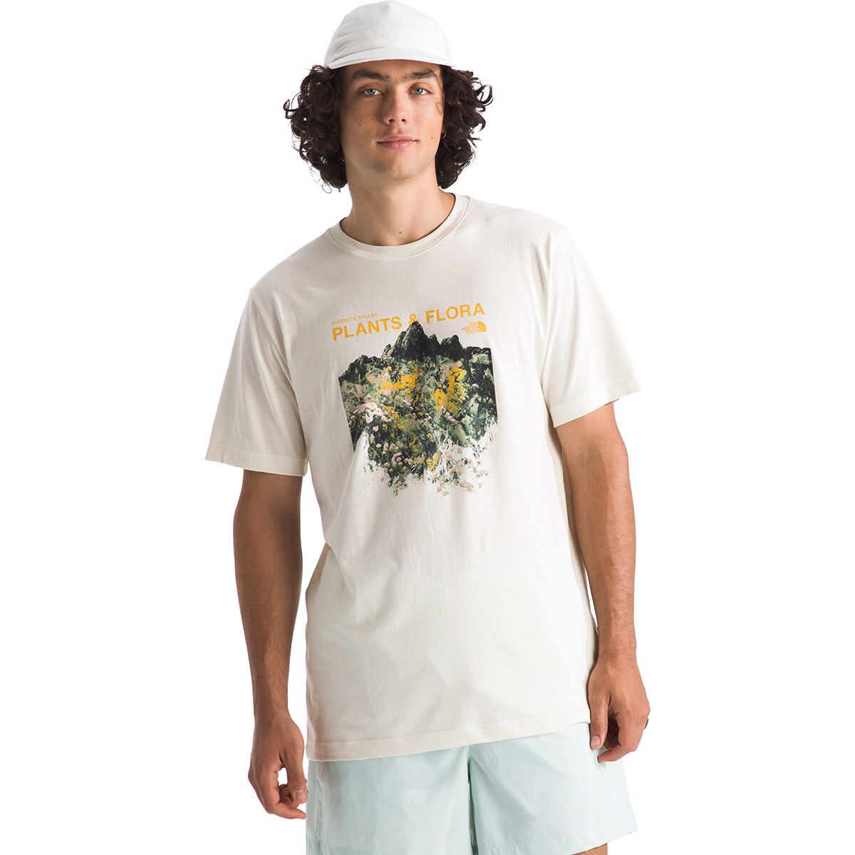 Image of The North Face Boulder Breeze Regular Short-Sleeve T-Shirt - Men's White Dune, M