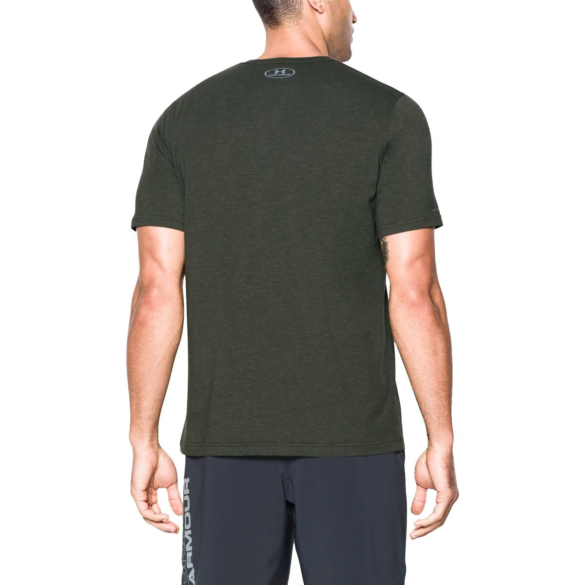 Under armour charged cotton left chest lockup hotsell