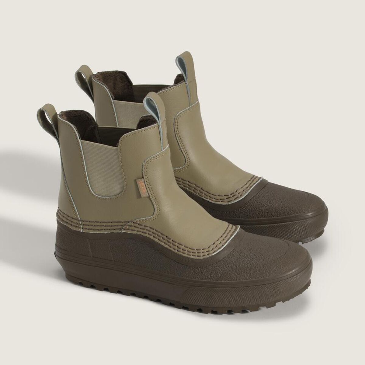 Vans MTE Standard Mid Chelsea Waterproof Men’s 9.5 / 11W Shoes Boots MTE Standard Mid Chelsea Waterproof Boot – Jack main image 2