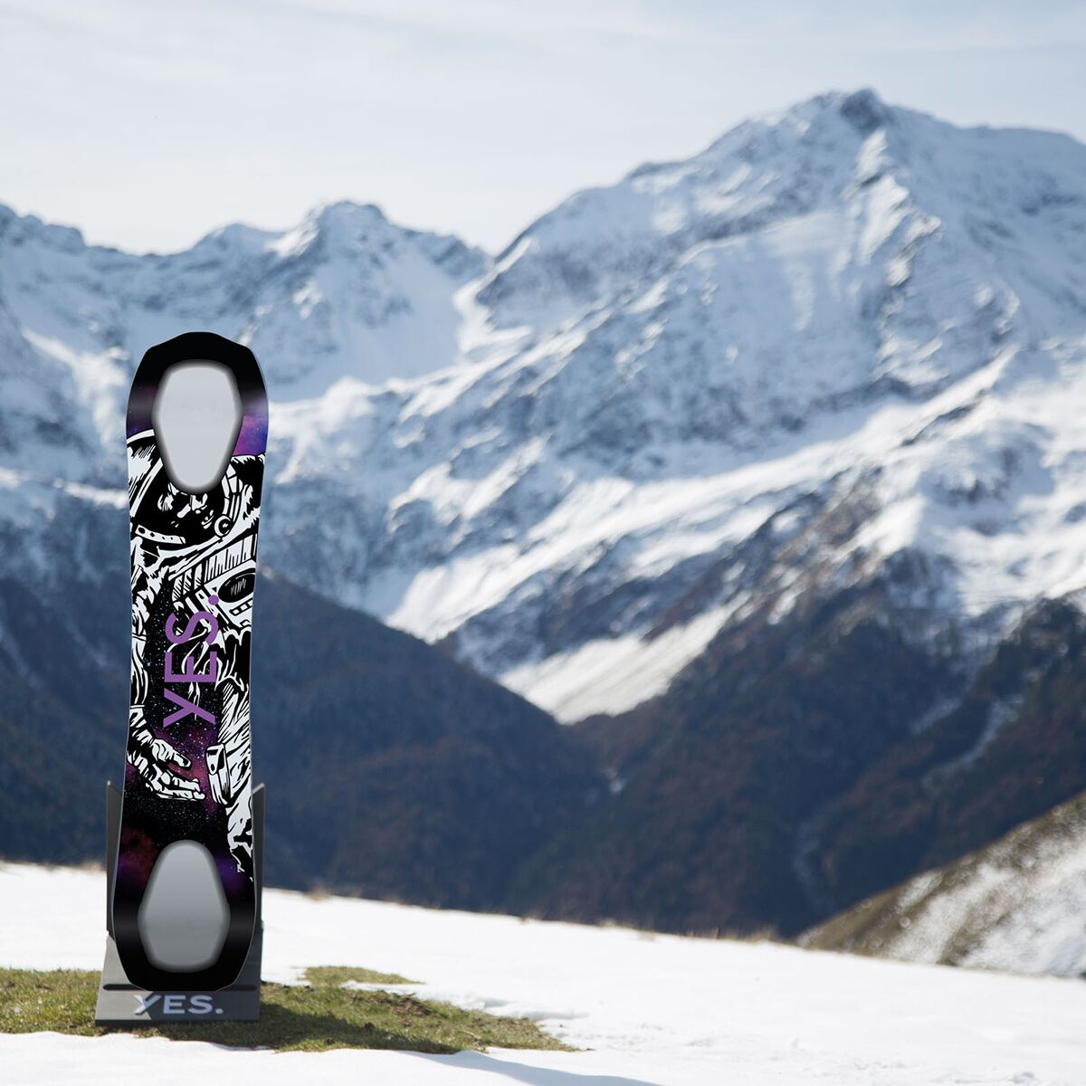 Yes. 20/20 Snowboard - 2023 - Snowboard