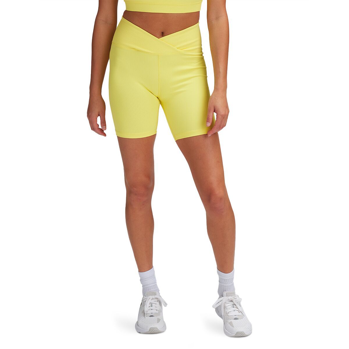 v waist biker shorts