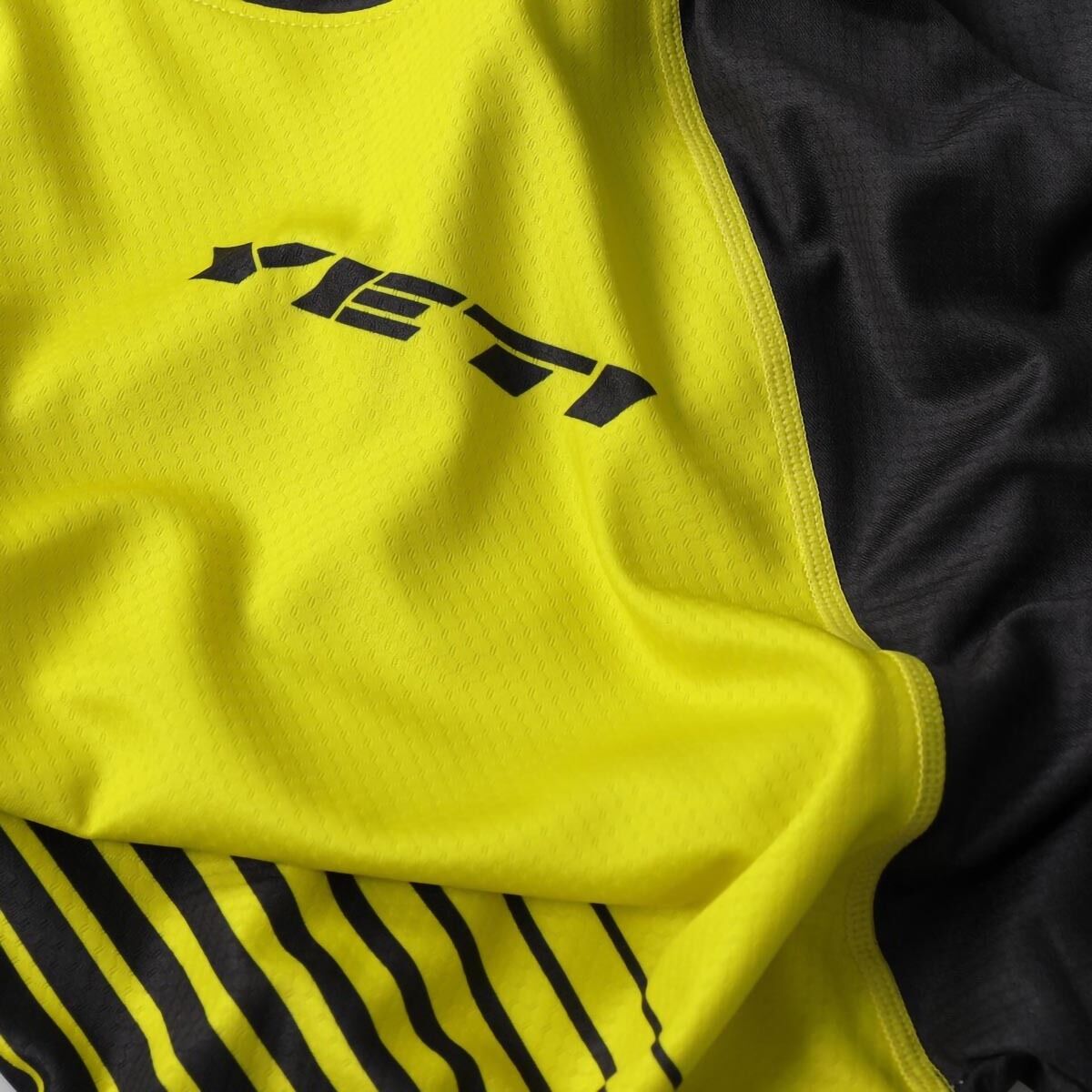 yeti alder jersey