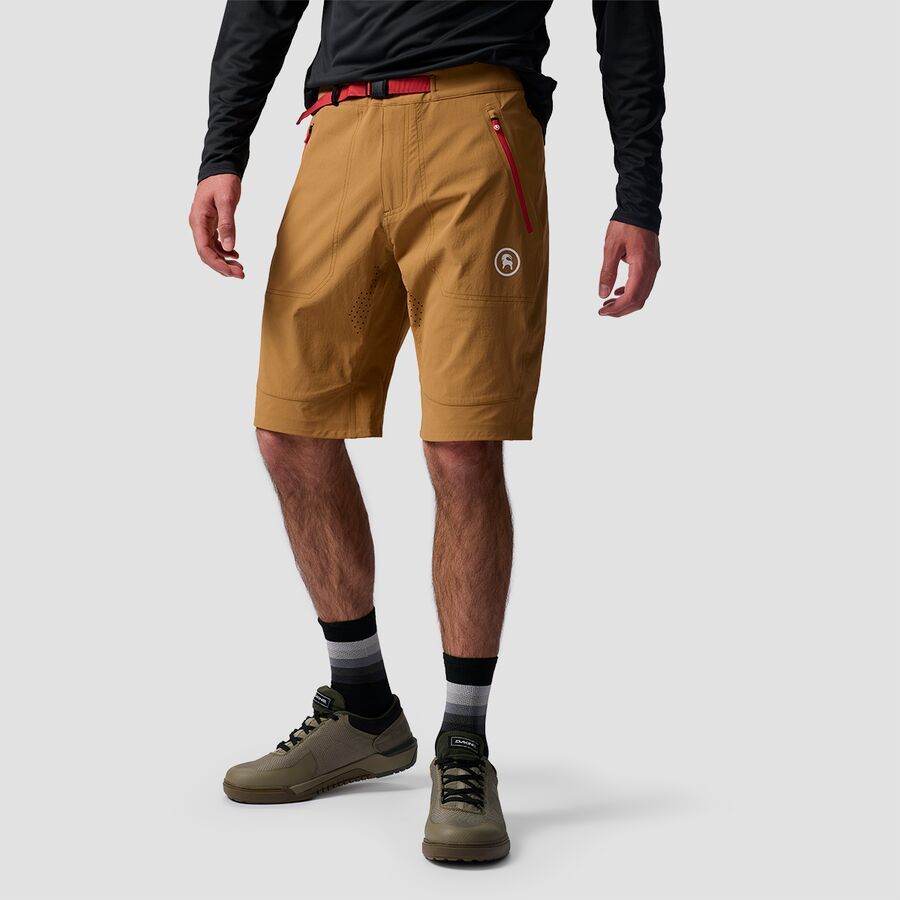 men's mountain shorts and pants