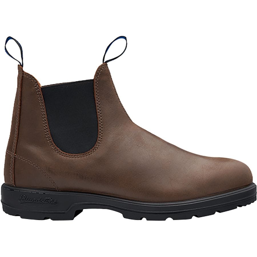 Which Blundstone is Best for Wide Feet?