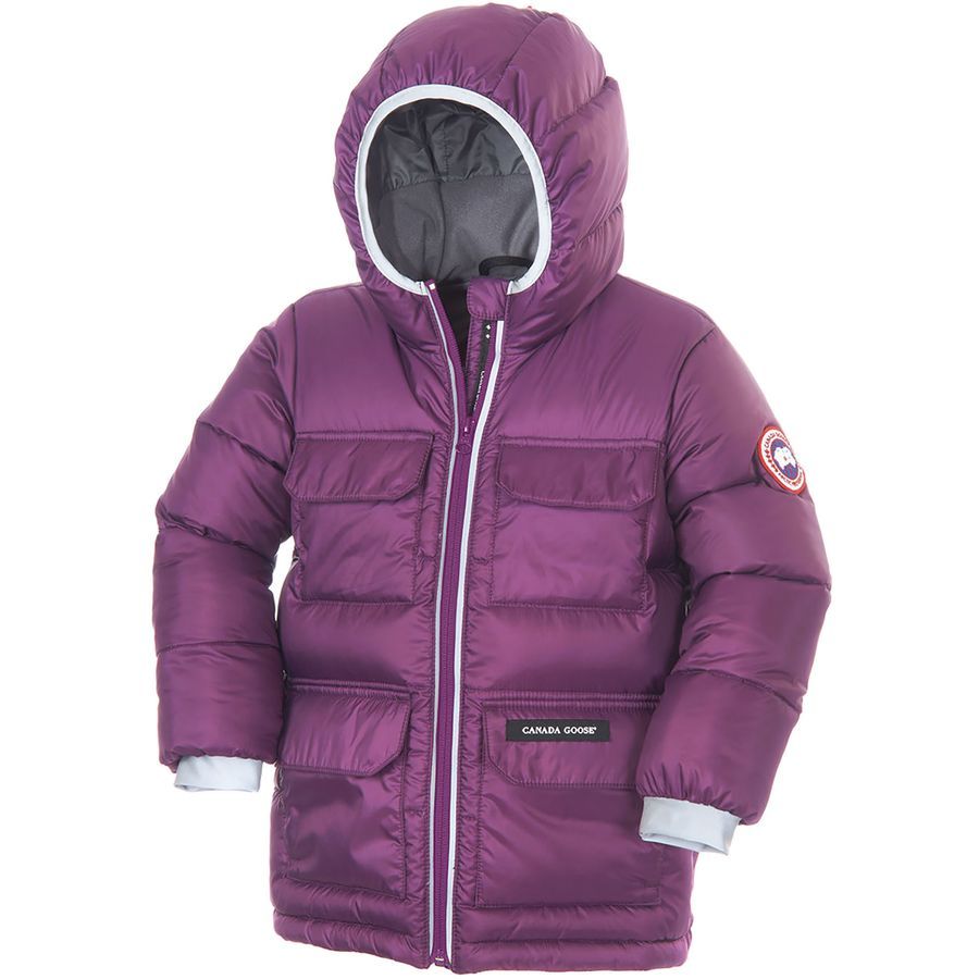 All Listings Baby Coats Keeps Your Little Ones Cozy Making sure that your baby is warm throughout fall and winter is imperative to ensuring the health of your little one. Still, finding the right baby coats and jackets doesn't need to be a hassle.