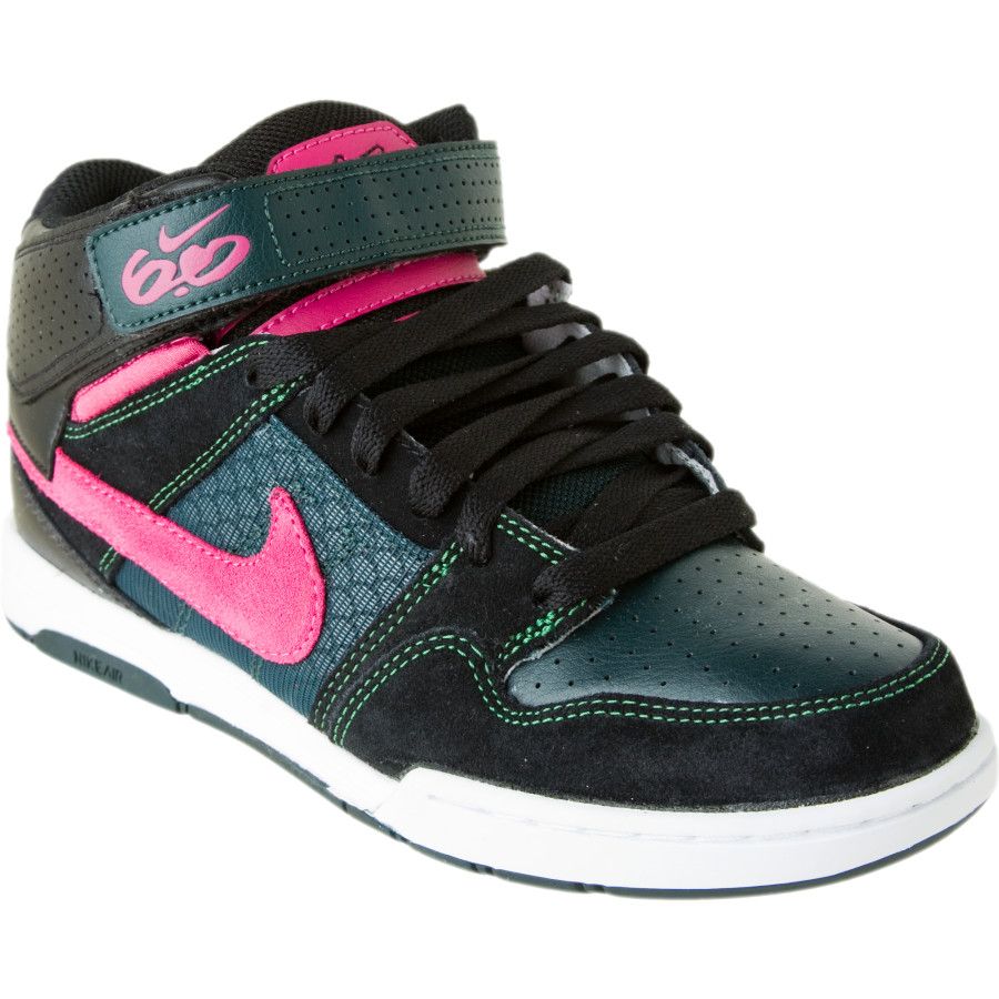 nike mid top skate shoes