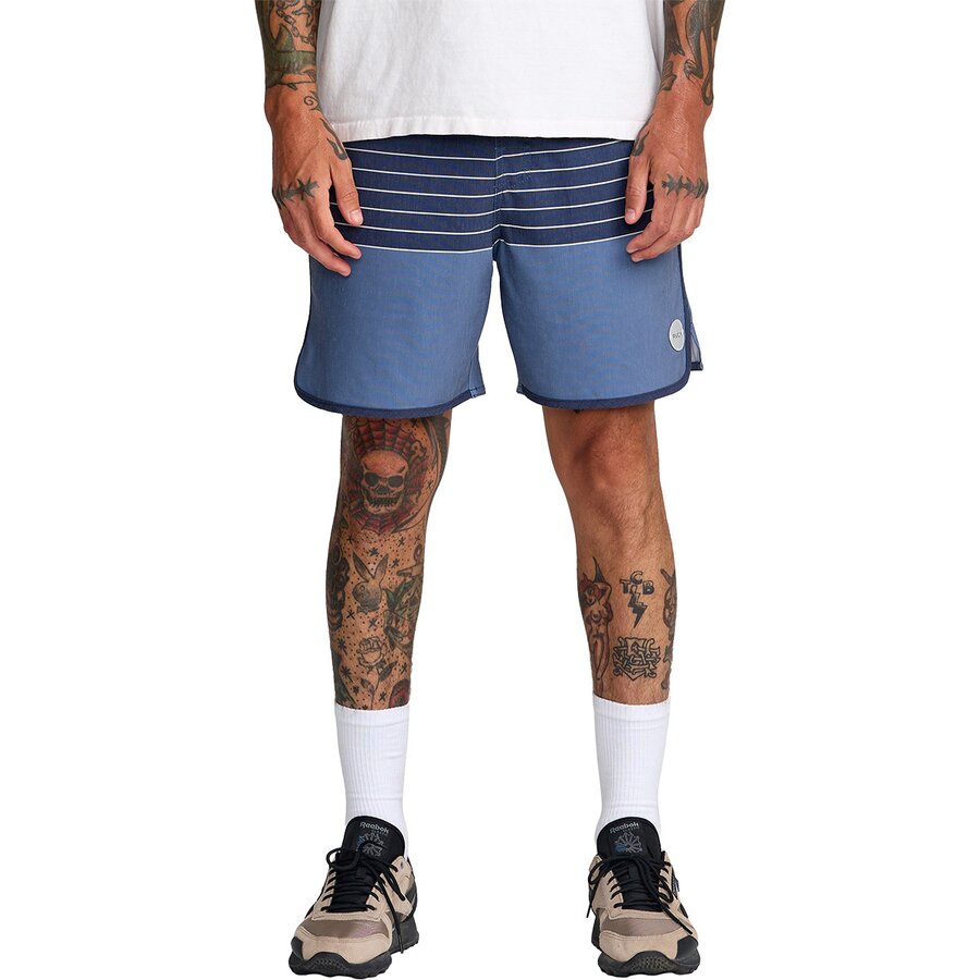 RVCA Yogger Hybrid Tech 17in Short - Men's - Clothing