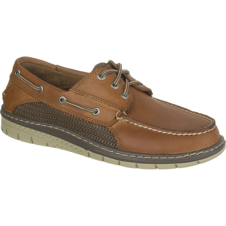 Customers who viewed this item also viewed Men's Billfish 3-Eye Boat Shoe Sure footing on deck requires a shoe with great traction for a firm, sturdy grip. The Sperry men's Billfish shoe comes fully equipped with Wave-Siping on the rubber outsole to provide stability on wet and dry surfaces.