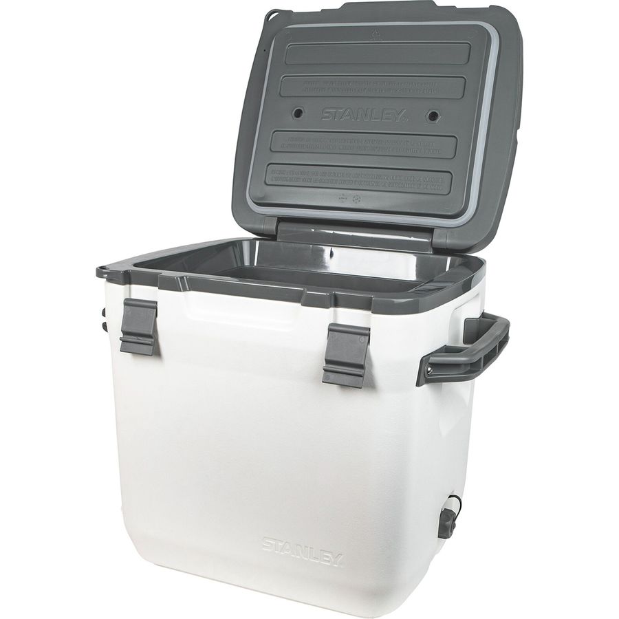stanley 30 qt cooler