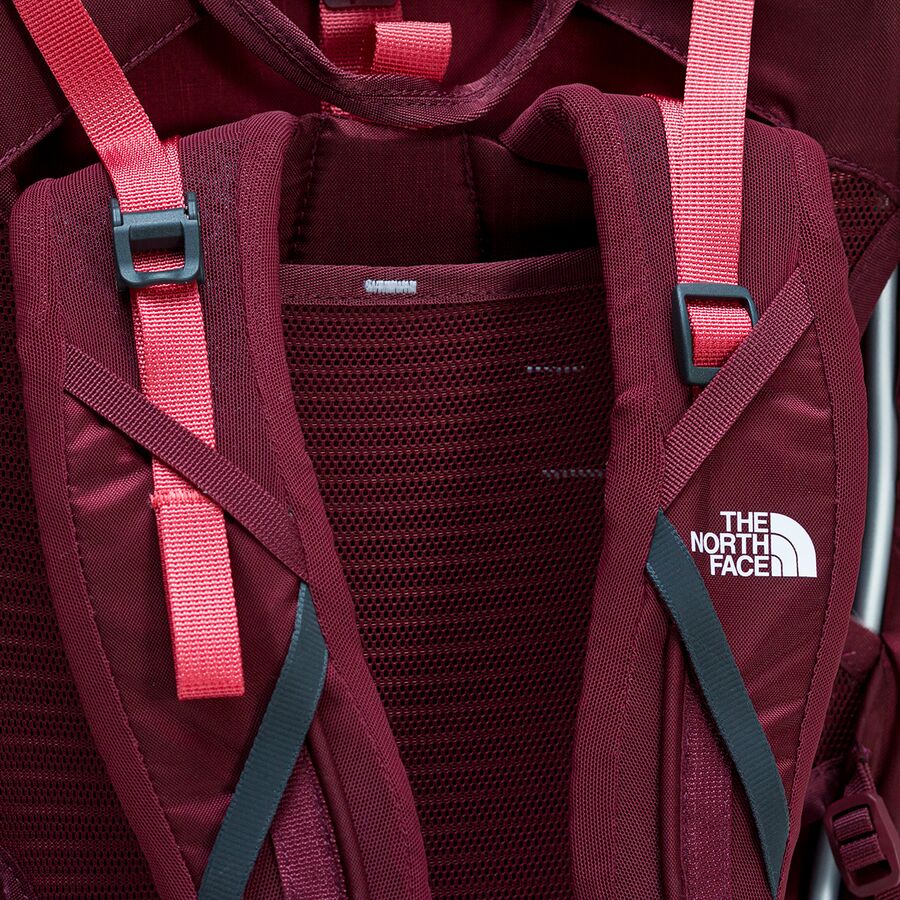 the north face scrambler daypack