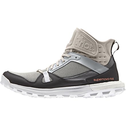 Supernova Trail Running - Women's Footwear