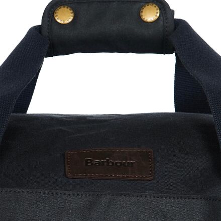 (取寄) バブアー エクスプローラ ワックス 15L ダッフル バッグ Barbour Explorer Wax 15L Duffle Bag Olive Barbour Explorer Wax 15L Duffle Bag - Accessories