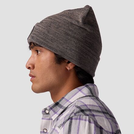 (取寄) バックカントリー パッチ ゴート ビーニー Backcountry Patch Goat Beanie Heather Goat Gray Backcountry Patch Goat Beanie - Accessories